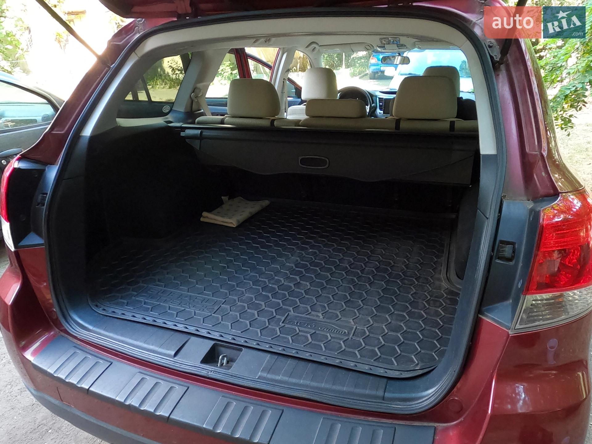 2010 Subaru Outback - мініатюра 10