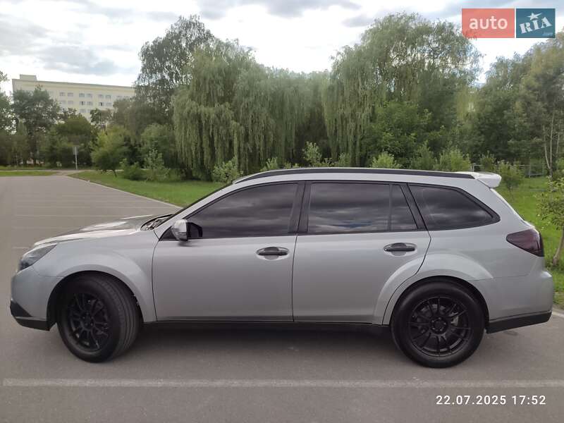 Универсал Subaru Outback 2009 в Ивано-Франковске