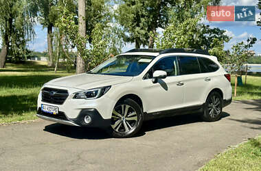 Универсал Subaru Outback 2018 в Киеве