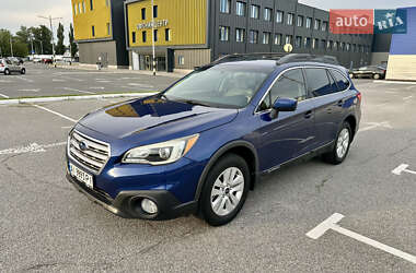 Универсал Subaru Outback 2015 в Киеве