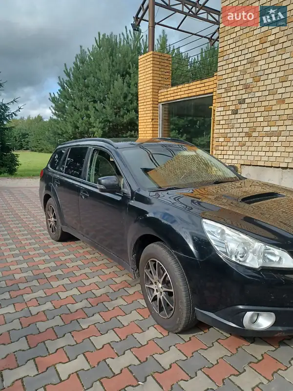 Subaru Outback 2012