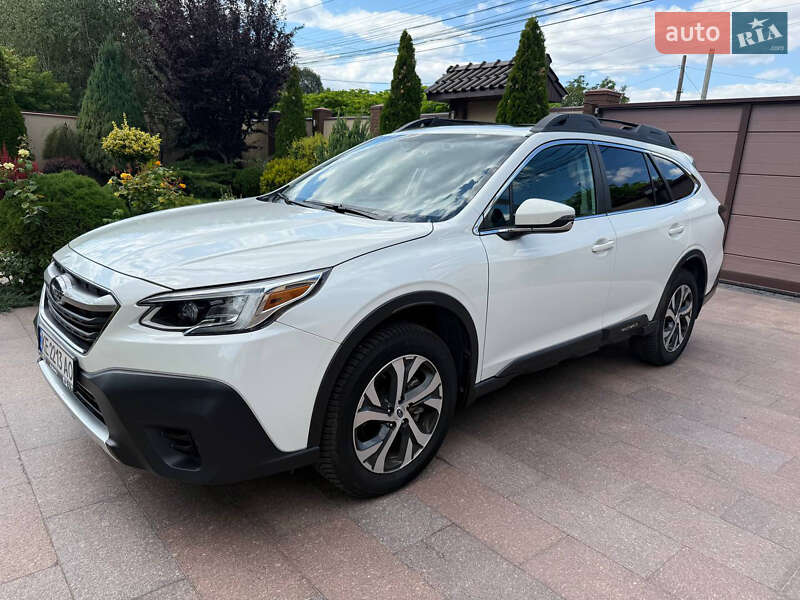 Subaru Outback 2022