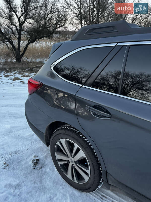 Универсал Subaru Outback 2018 в Днепре