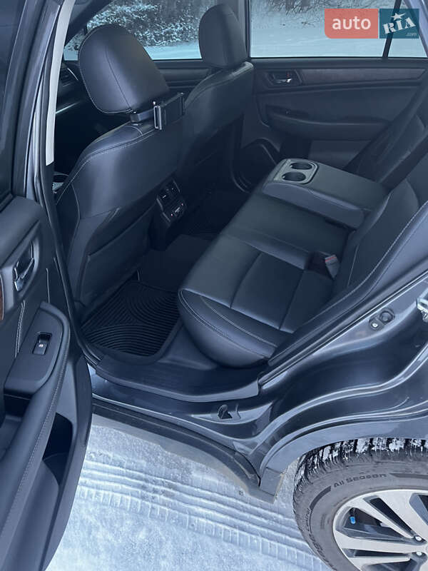Универсал Subaru Outback 2018 в Днепре