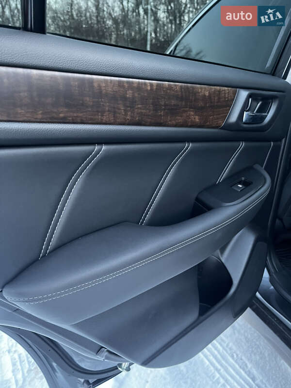 Универсал Subaru Outback 2018 в Днепре