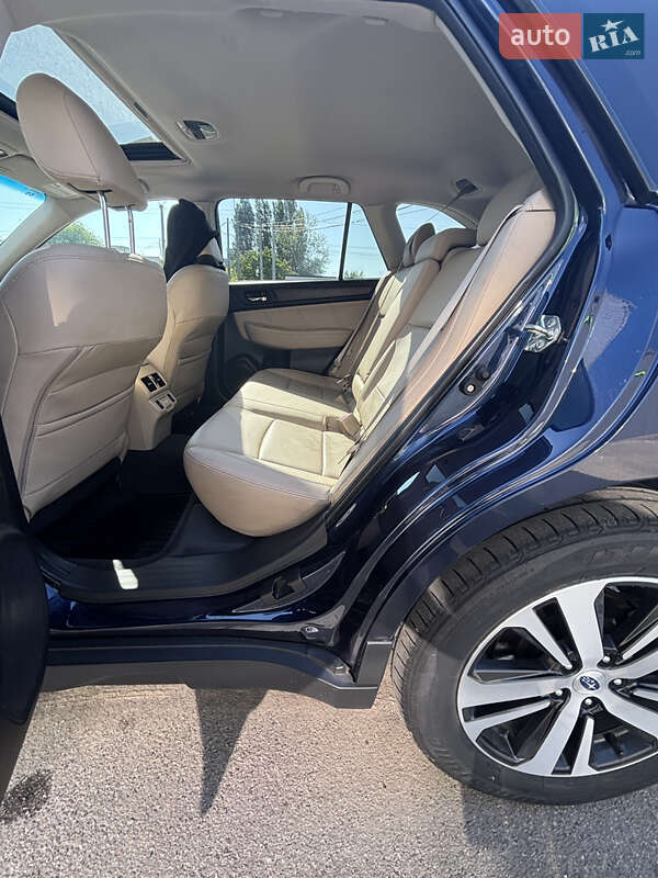 Універсал Subaru Outback 2017 в Харкові