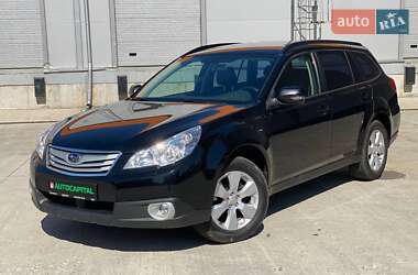 Універсал Subaru Outback 2011 в Києві