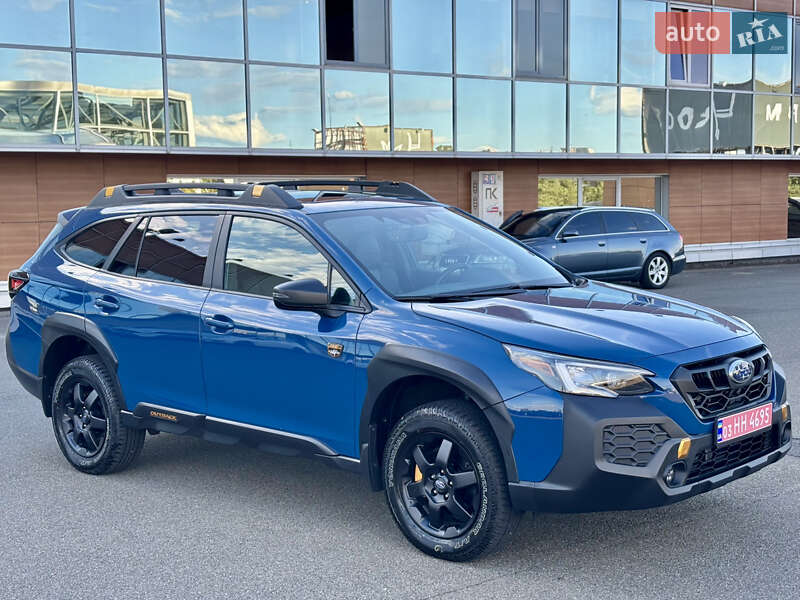 Внедорожник / Кроссовер Subaru Outback 2023 в Киеве