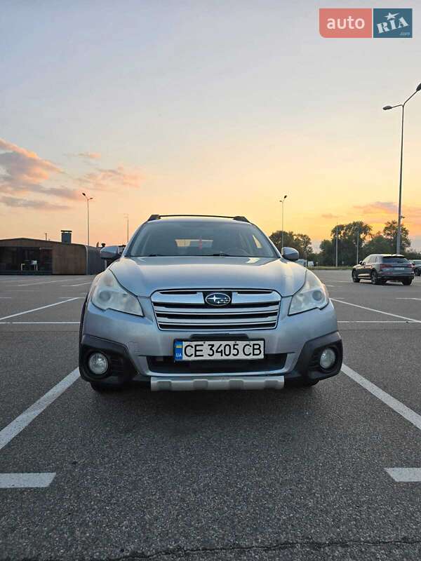 Универсал Subaru Outback 2012 в Киеве