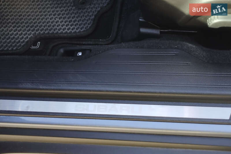 Универсал Subaru Outback 2017 в Киеве