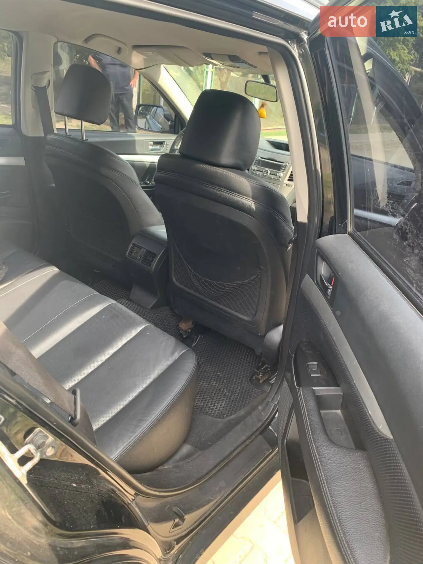 2011 Subaru Outback - мініатюра 10