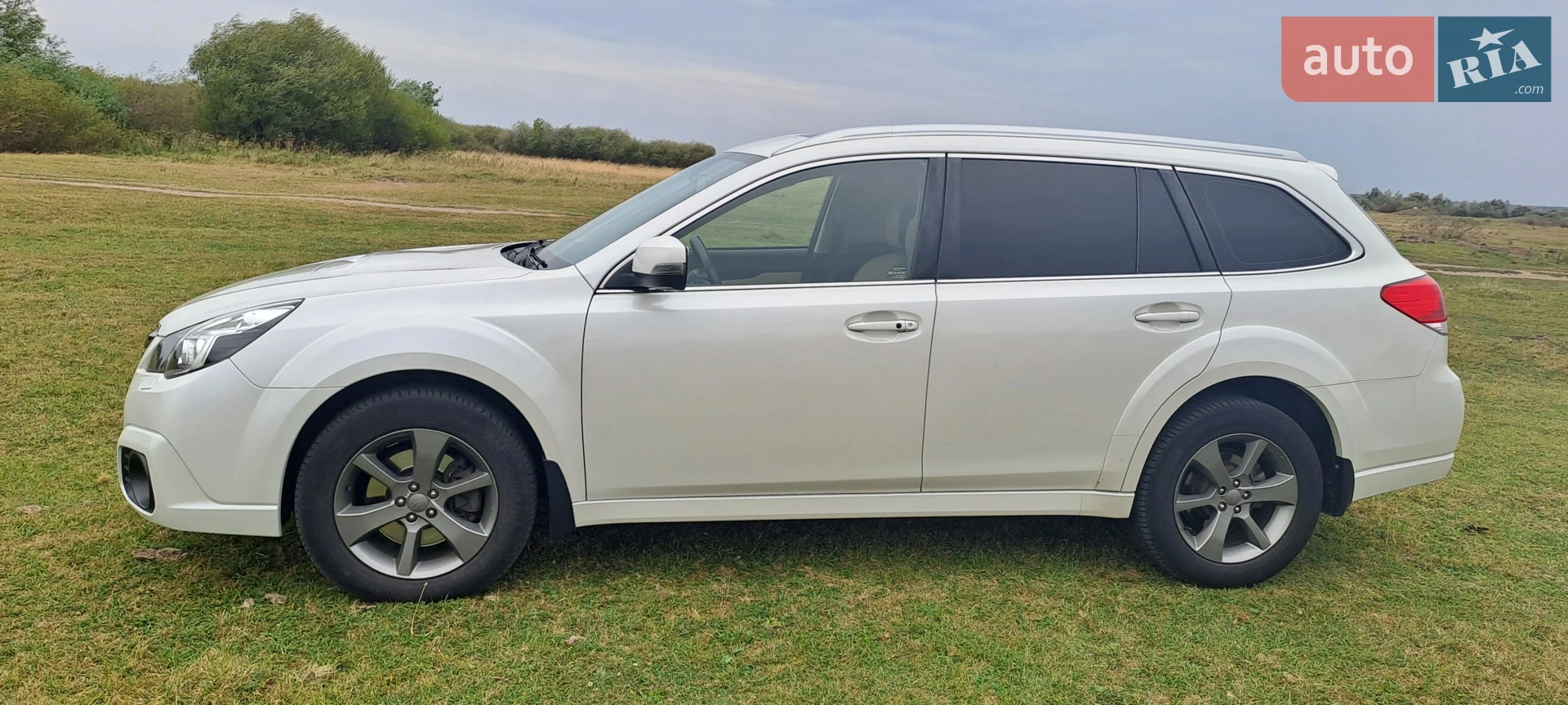 2014 Subaru Outback - фото 1