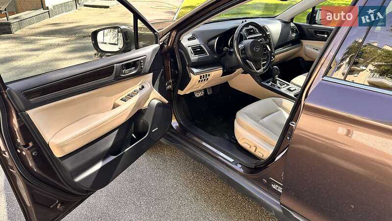 Универсал Subaru Outback 2018 в Киеве