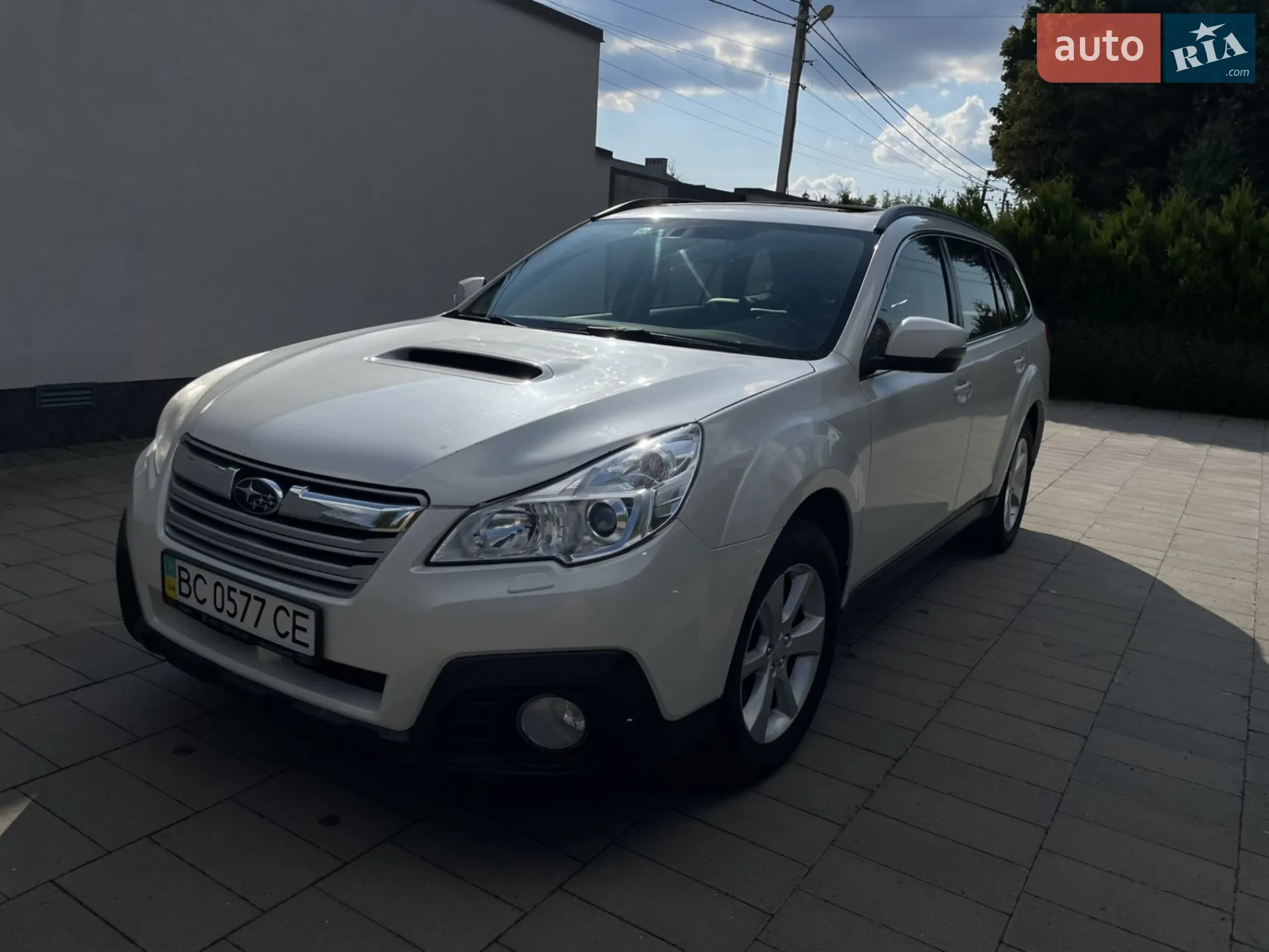 2014 Subaru Outback - мініатюра 2