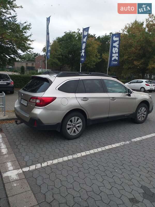 Універсал Subaru Outback 2017 в Ватутіному фото 3 Універсал Subaru Outback 2017 в Ватутіному