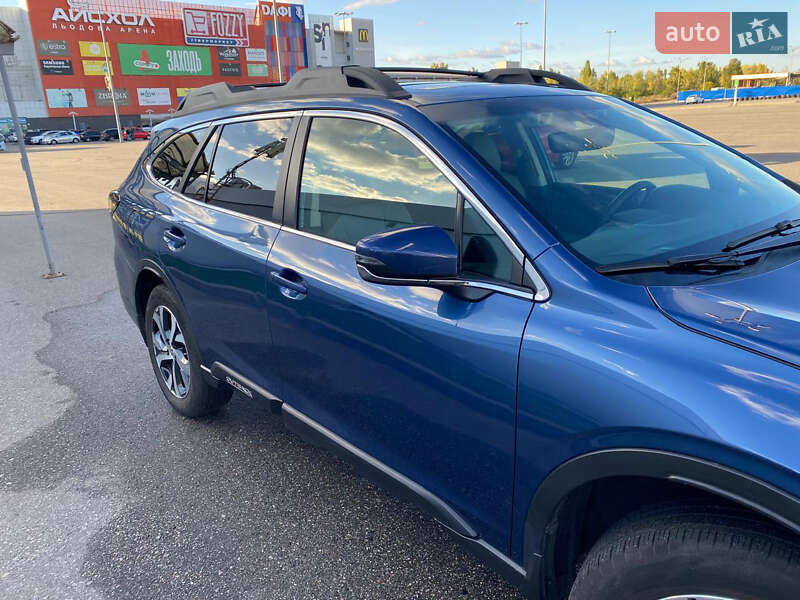 Внедорожник / Кроссовер Subaru Outback 2022 в Харькове