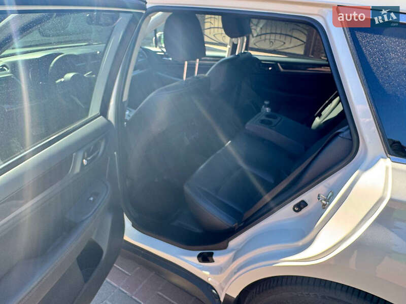 Універсал Subaru Outback 2018 в Києві