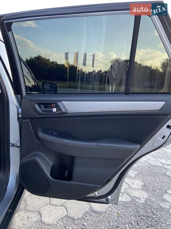 Універсал Subaru Outback 2014 в Дніпрі