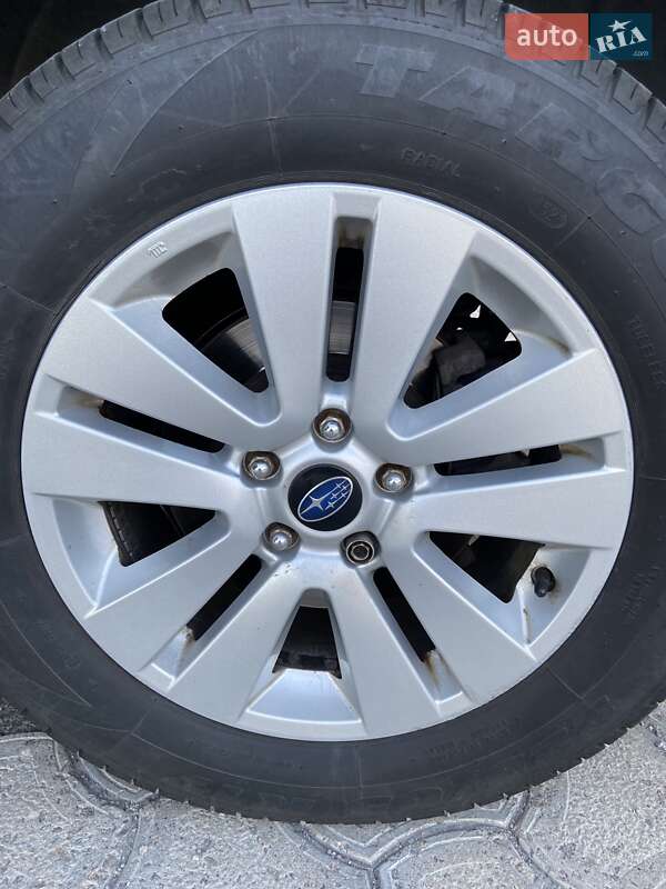 Універсал Subaru Outback 2014 в Дніпрі