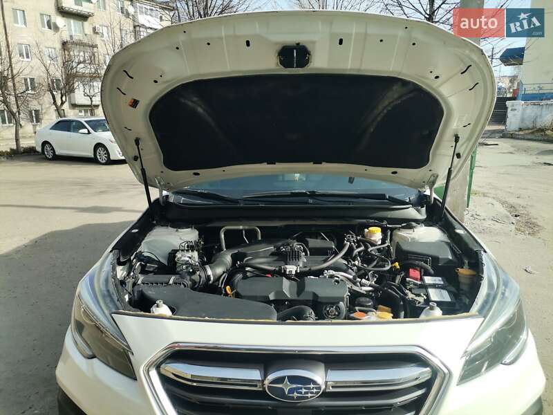 Универсал Subaru Outback 2017 в Каменском
