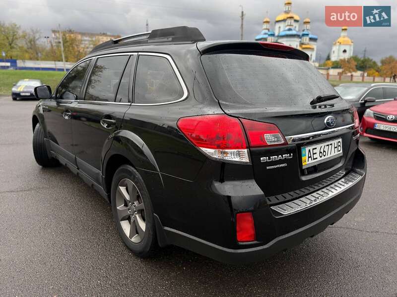 Універсал Subaru Outback 2014 в Кривому Розі