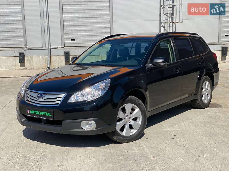 Subaru Outback 2011
