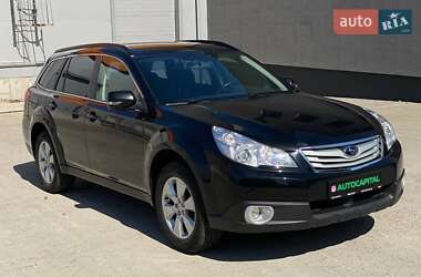 Универсал Subaru Outback 2011 в 