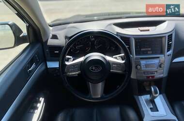 Универсал Subaru Outback 2011 в 