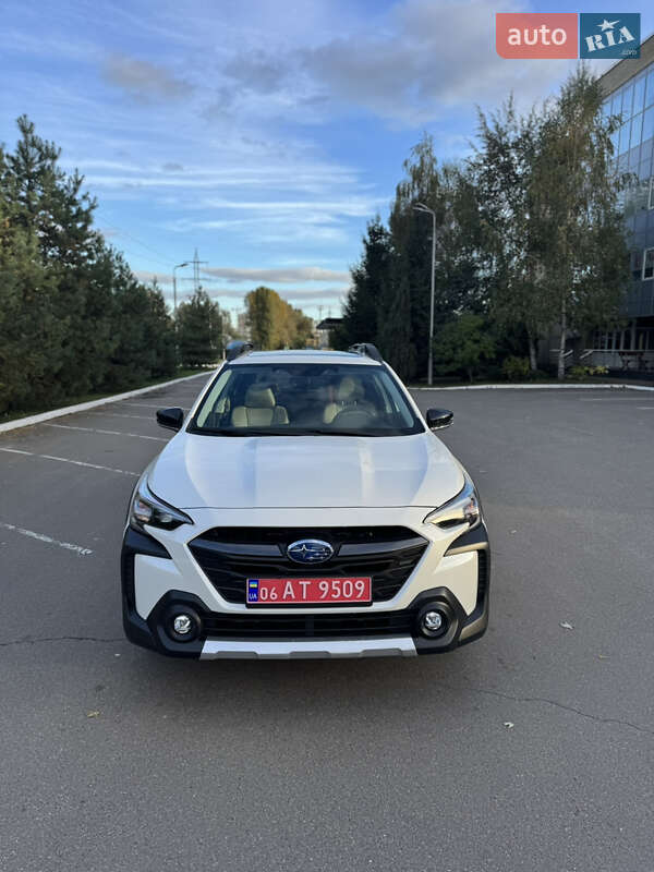 Универсал Subaru Outback 2023 в Киеве