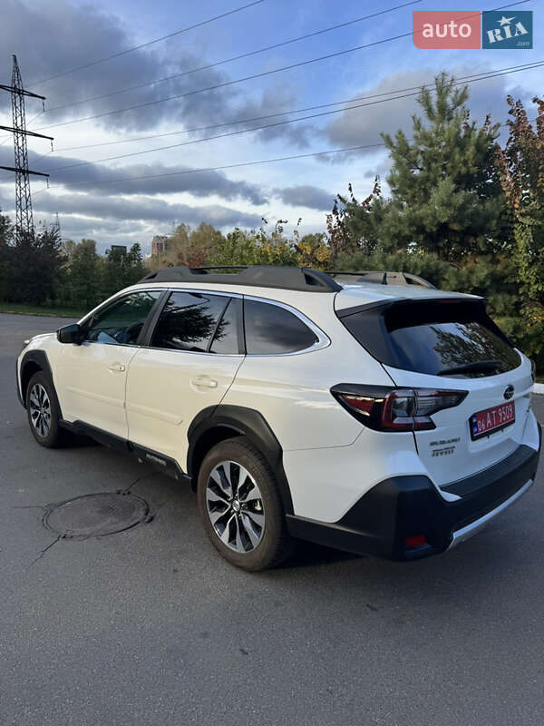 Универсал Subaru Outback 2023 в Киеве