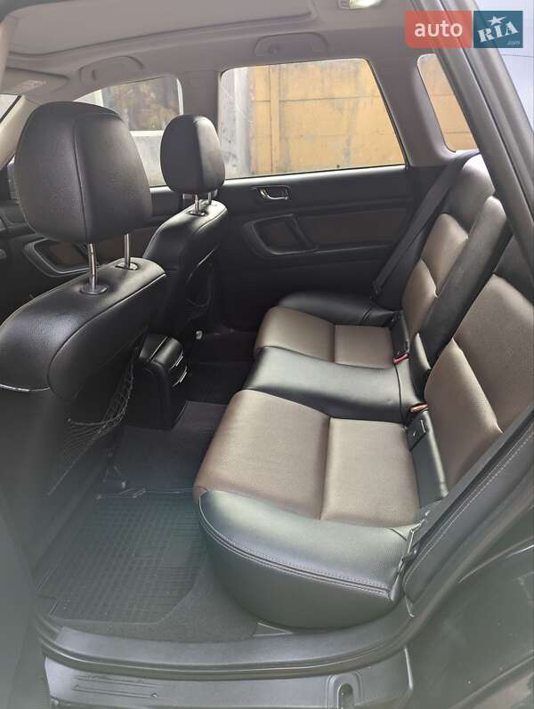 Универсал Subaru Outback 2006 в Чернигове