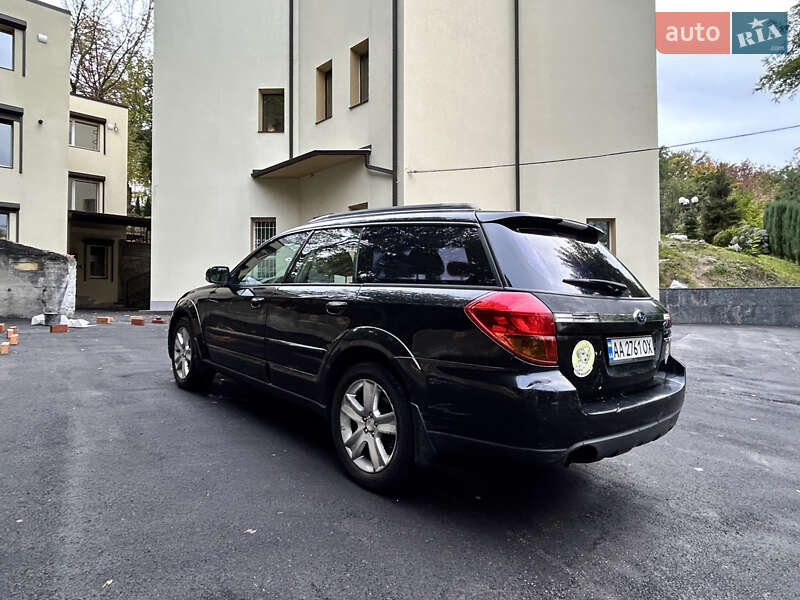 Универсал Subaru Outback 2004 в Киеве