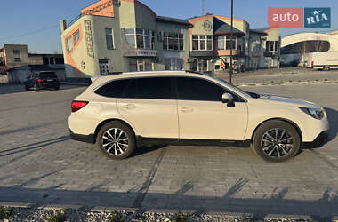 Универсал Subaru Outback 2015 в 