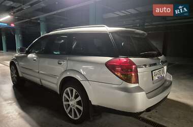 Универсал Subaru Outback 2004 в  фото 6 Универсал Subaru Outback 2004 в