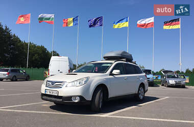 Универсал Subaru Outback 2010 в 