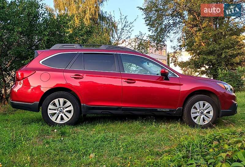 Универсал Subaru Outback 2016 в 