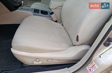 Универсал Subaru Outback 2010 в 
