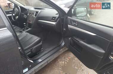 Универсал Subaru Outback 2011 в 