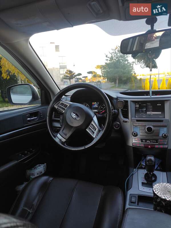 Универсал Subaru Outback 2013 в Львове фото 10 Универсал Subaru Outback 2013 в Львове