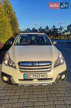 Універсал Subaru Outback 2013 в  фото 19 Універсал Subaru Outback 2013 в
