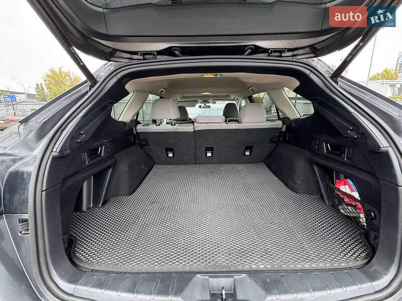 Универсал Subaru Outback 2020 в Киеве фото 19 Универсал Subaru Outback 2020 в Киеве