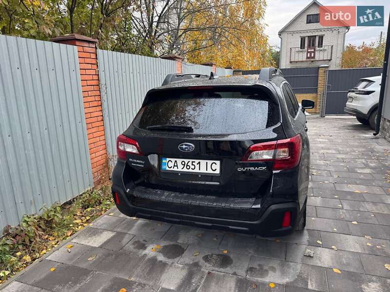 Универсал Subaru Outback 2017 в Киеве фото 3 Универсал Subaru Outback 2017 в Киеве