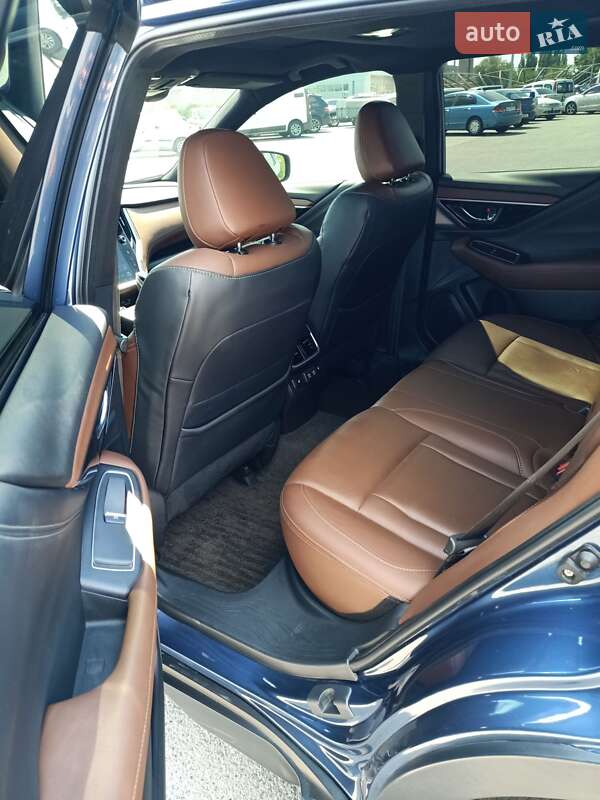 Внедорожник / Кроссовер Subaru Outback 2021 в Днепре