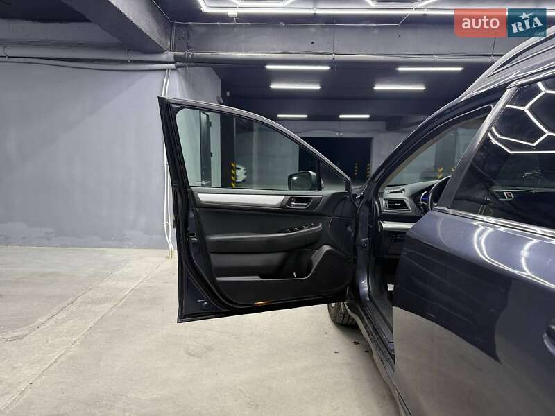 Универсал Subaru Outback 2016 в Черновцах