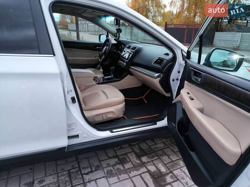 Универсал Subaru Outback 2015 в Новомосковске фото 14 Универсал Subaru Outback 2015 в Новомосковске