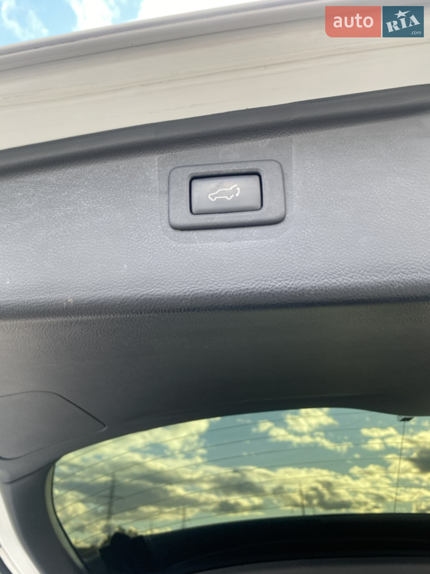 2015 Subaru Outback - мініатюра 19
