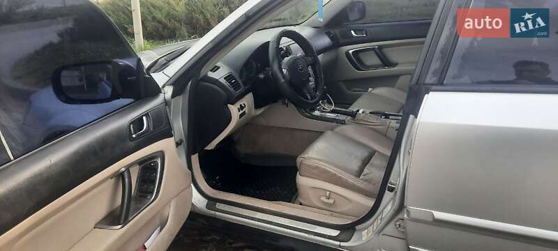 Универсал Subaru Outback 2004 в Харькове