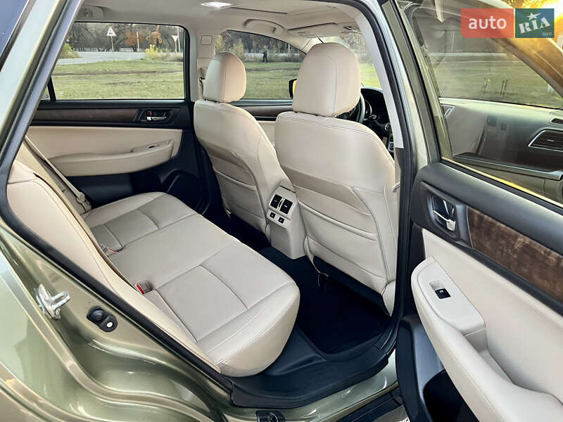 Универсал Subaru Outback 2016 в Днепре