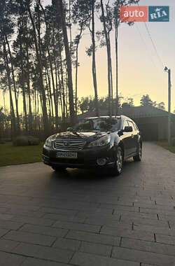 Универсал Subaru Outback 2011 в Житомире