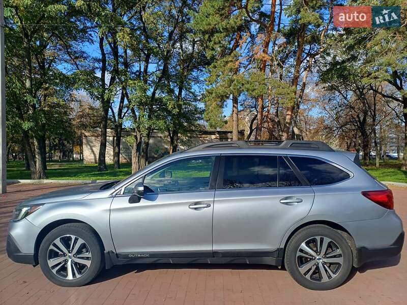 Универсал Subaru Outback 2018 в Кременчуге фото 8 Универсал Subaru Outback 2018 в Кременчуге